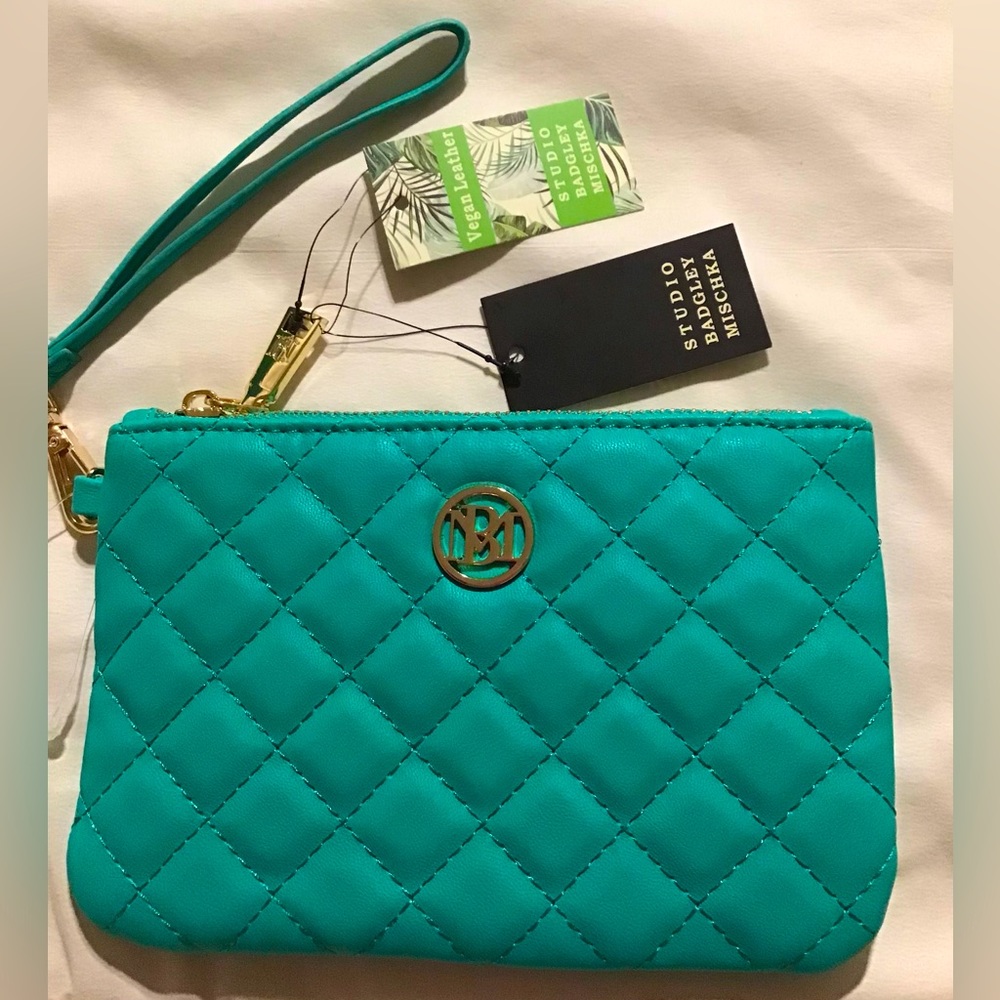 NWT Vegan Leather Studio Badgley Mischka Wristlet